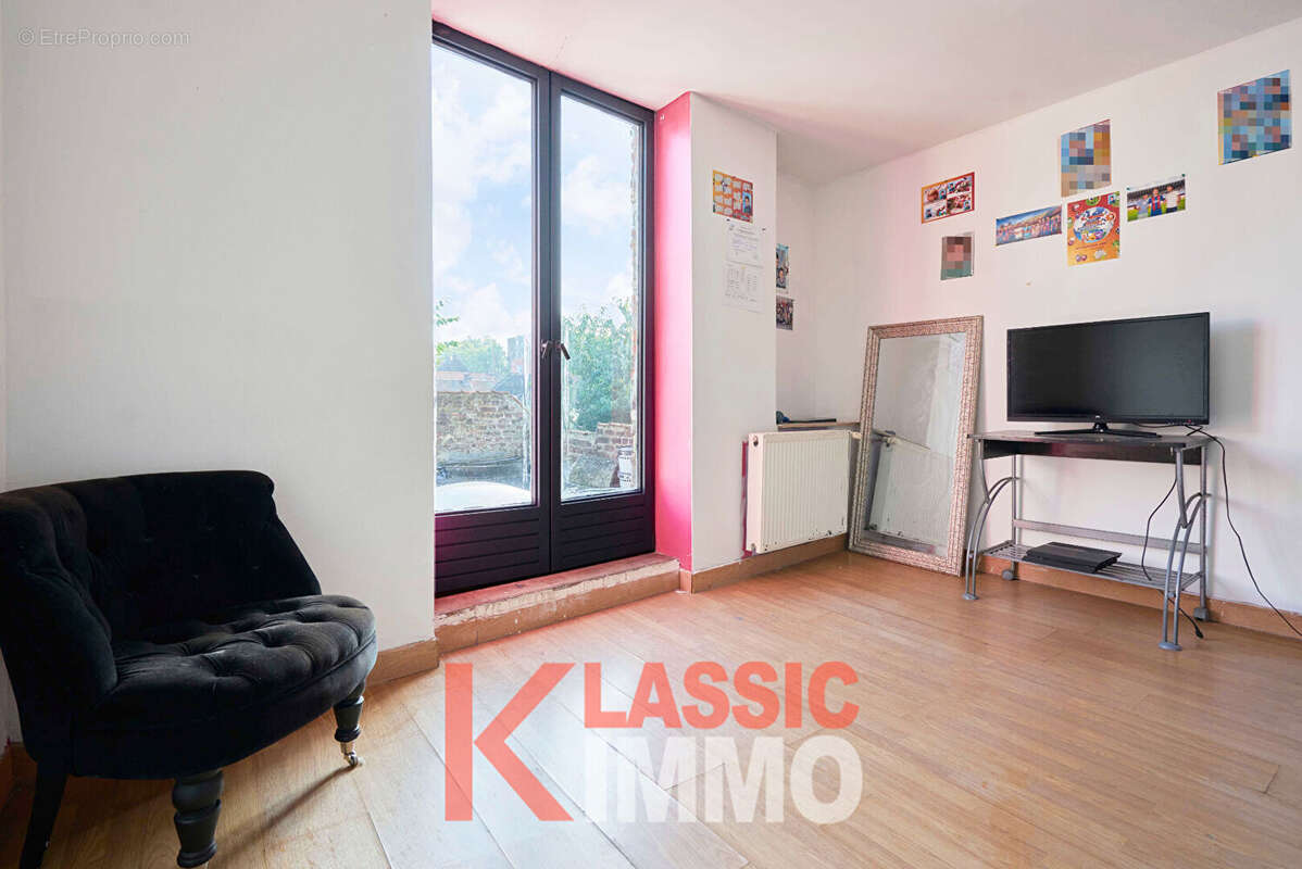 Maison de 191 m² avec Jardin et 6 Chambres - photo 9