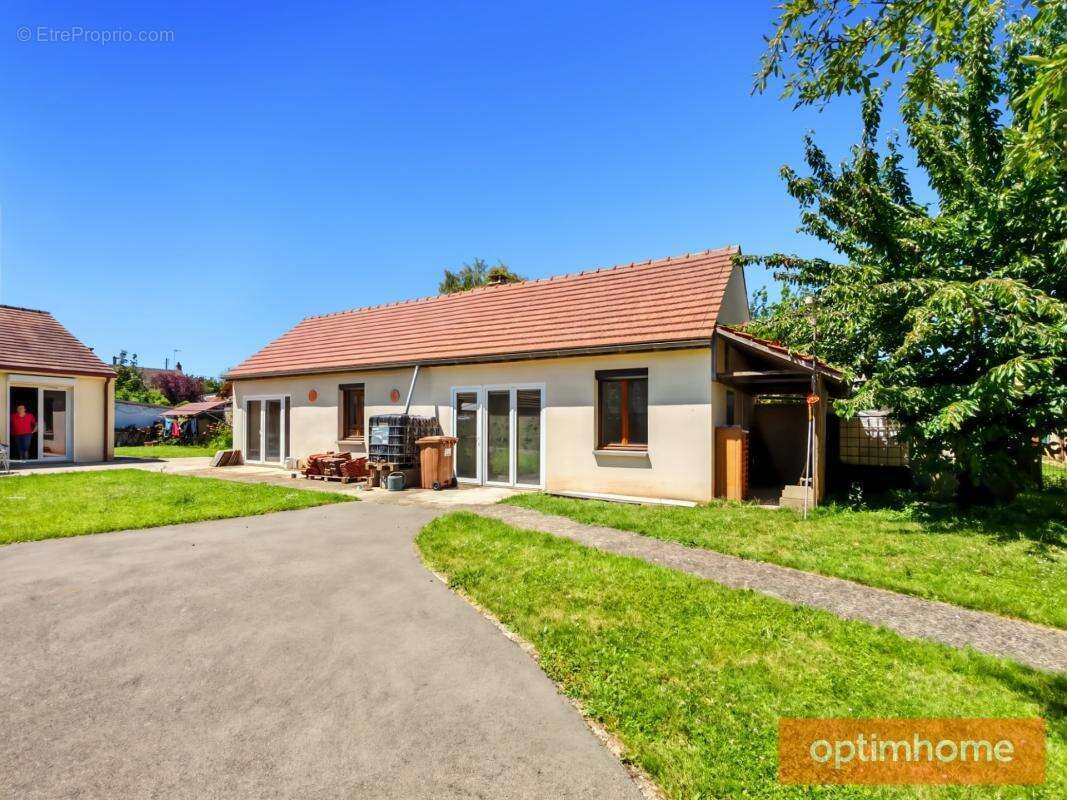 Mouy – maison de plain-pied rénovée – 4 chambres – 1 634 m² de terrain – dépendances - photo 13