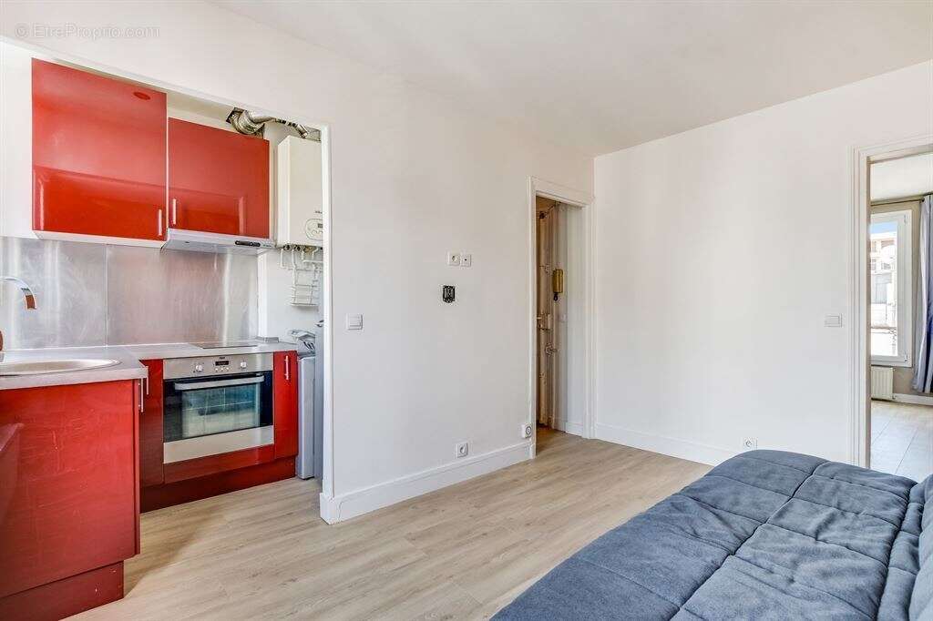 Appartement à PARIS-20E