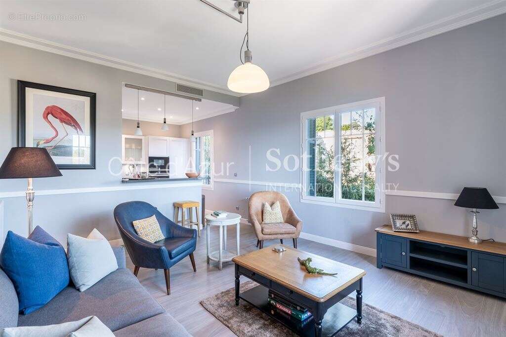 Nice Mont Boron, appartement rénové 61 m² avec vue mer face à Saint-Jean-Cap-Ferrat - photo 5