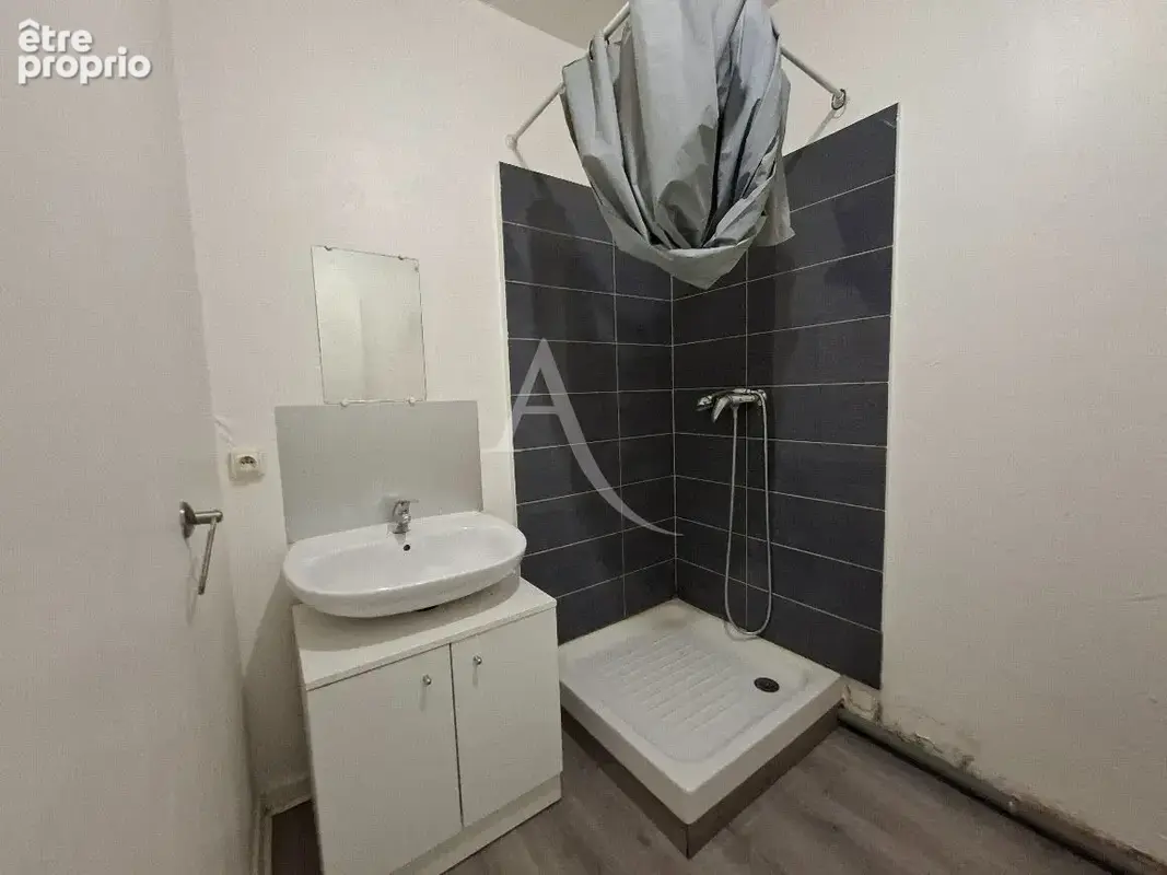 Appartement Bedarieux 2 pièce(s)  36 m² - photo 5