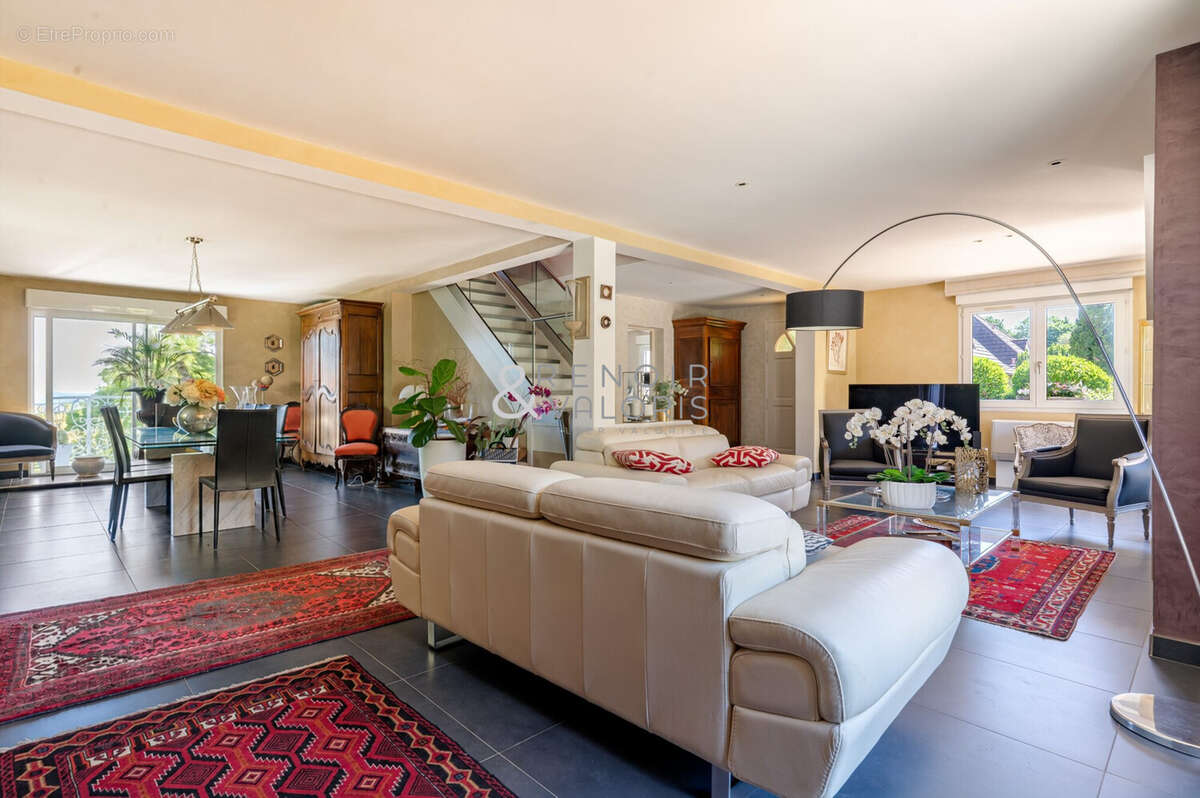 Maison à DOMMARTEMONT