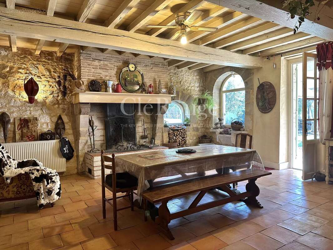 Maison à DURAS