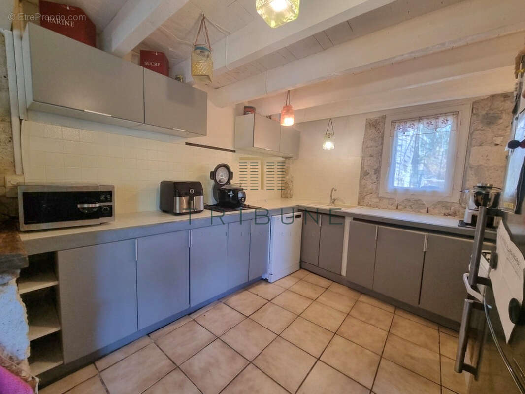 Maison T4 avec garage, piscine et dépendance T3 - photo 18