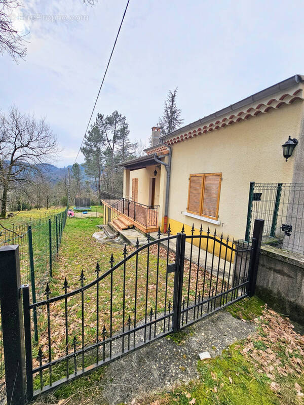 Maison à VALS-LES-BAINS