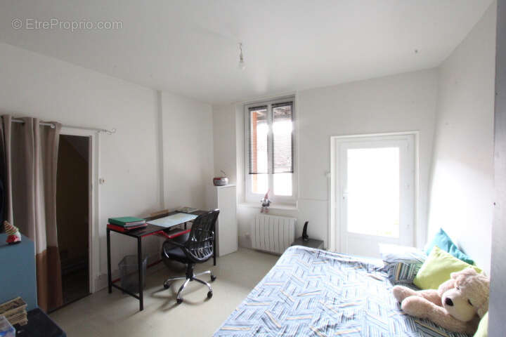 Appartement à LA CHARITE-SUR-LOIRE