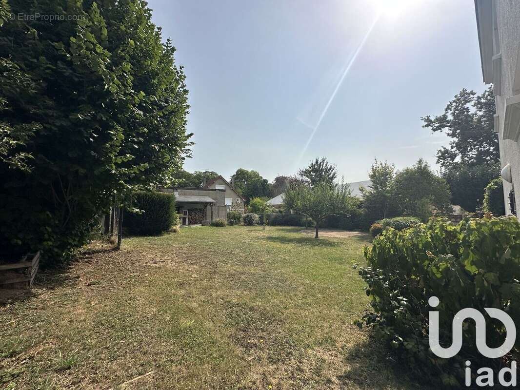 Photo 2 - Appartement à VILLIERS-SUR-ORGE
