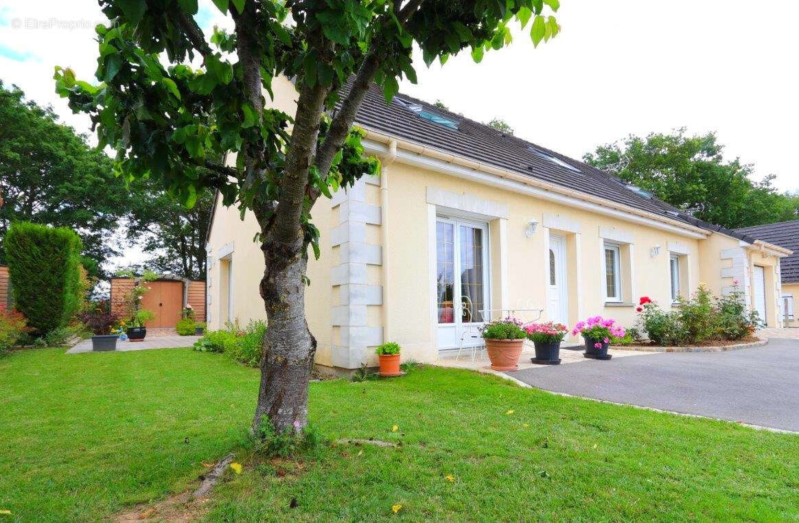 Maison à CHATEAUDUN