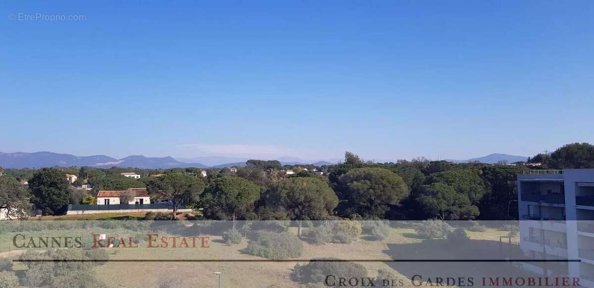 Appartement à FREJUS