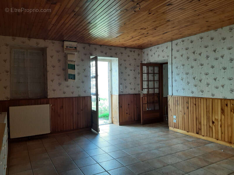 Maison à LES GUERREAUX