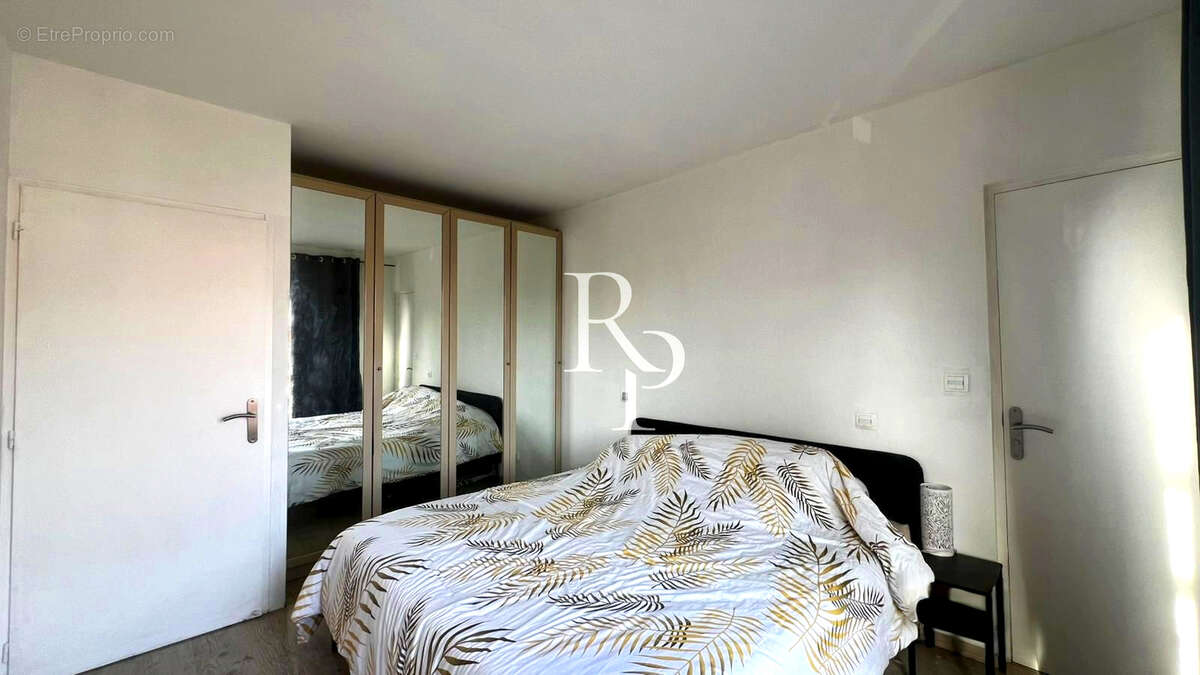 Appartement à CRAPONNE