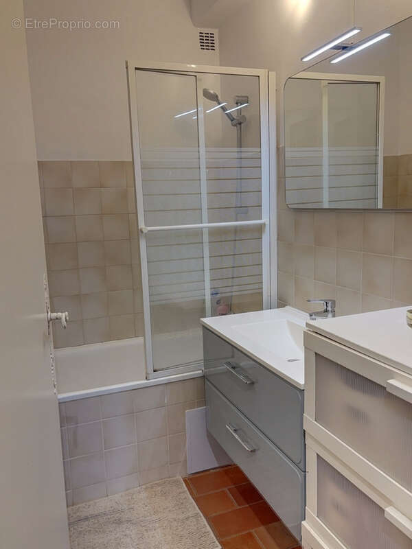 Appartement à GRIMAUD