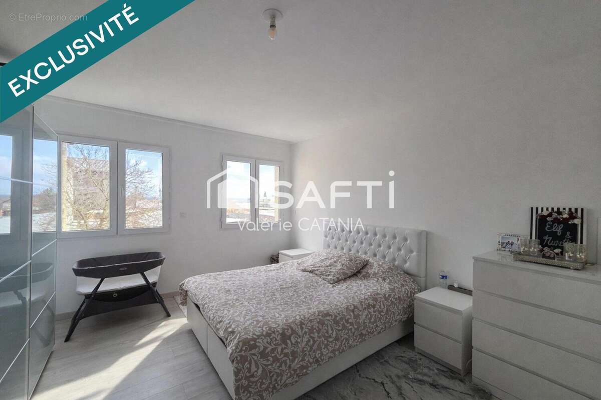 Photo 5 - Appartement à SAINT-ETIENNE-DE-SAINT-GEOIRS