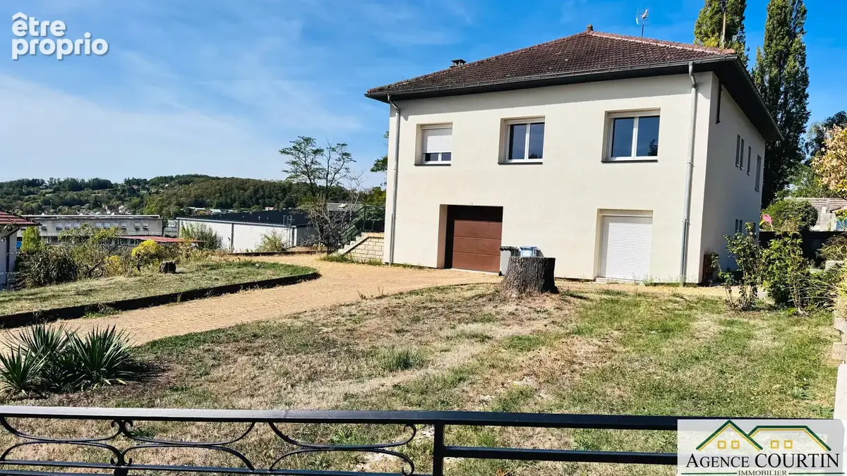 Maison familiale avec 4 chambres, terrain clos et vue dégagée à Lons-le-Saunier - photo 20