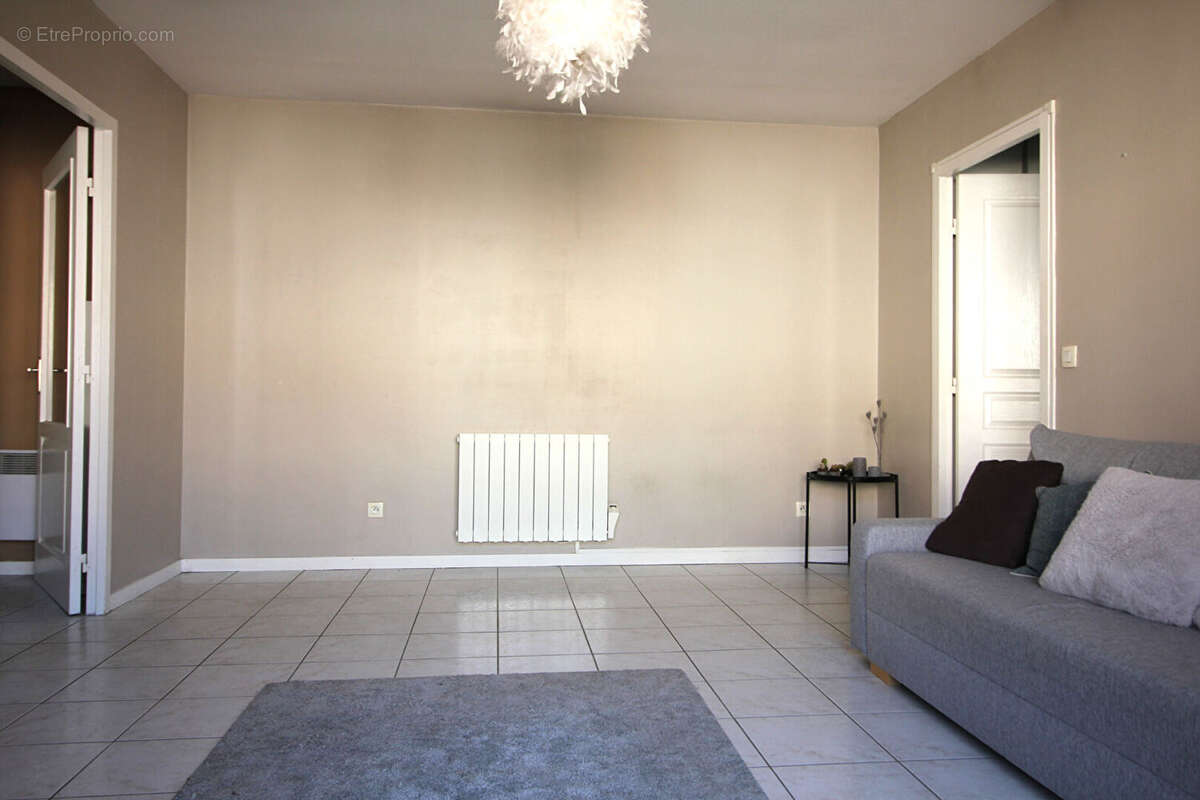 Appartement à TASSIN-LA-DEMI-LUNE