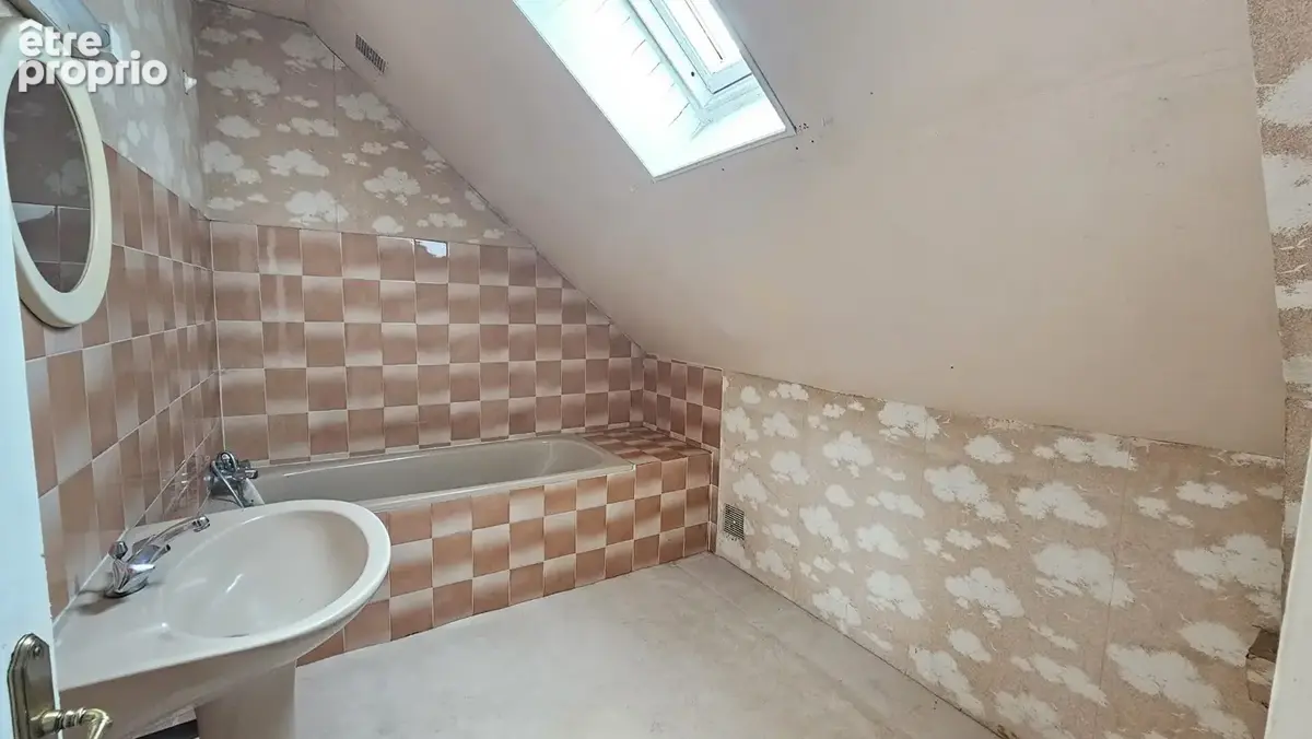 Maison à Vendre Centre Ville Combourg - photo 13