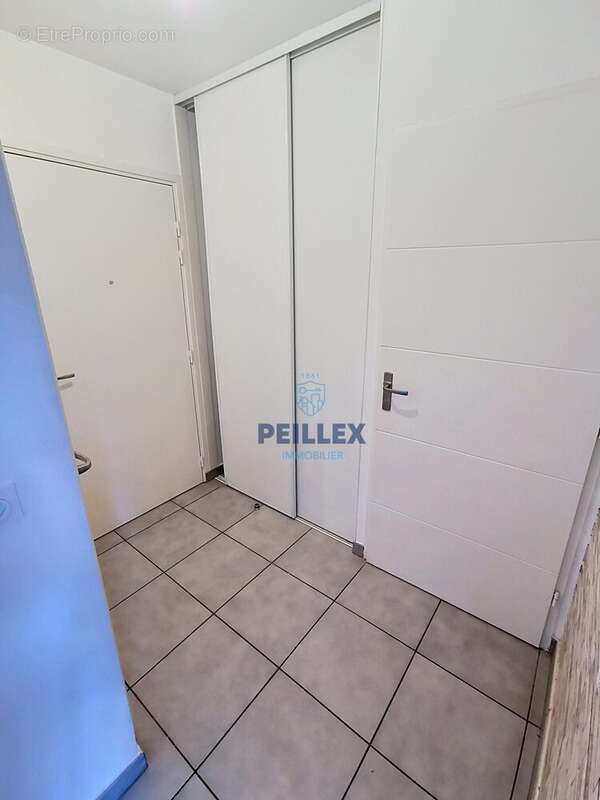 Appartement à DOUVAINE