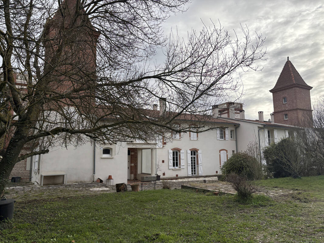 Appartement à AUSSONNE