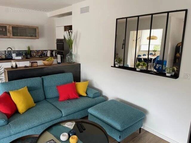 Appartement à SIX-FOURS-LES-PLAGES