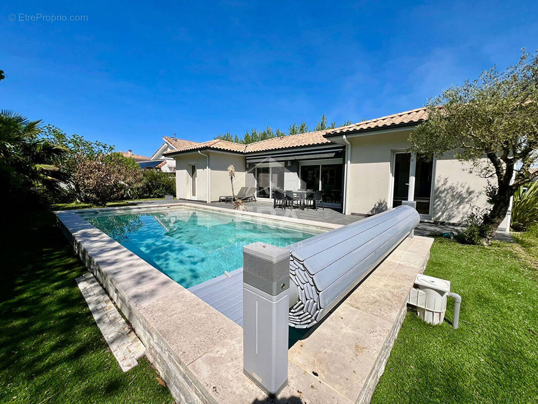 Maison à GUJAN-MESTRAS