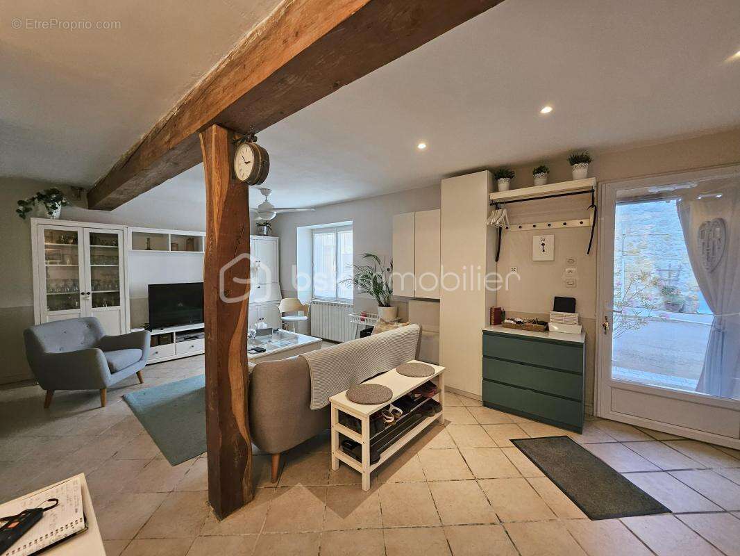 Maison en pierre rénovée avec logement indépendant – PAC 2023 – panneaux solaires – entre Lectoure, Fleurance et Saint-Clar - photo 2