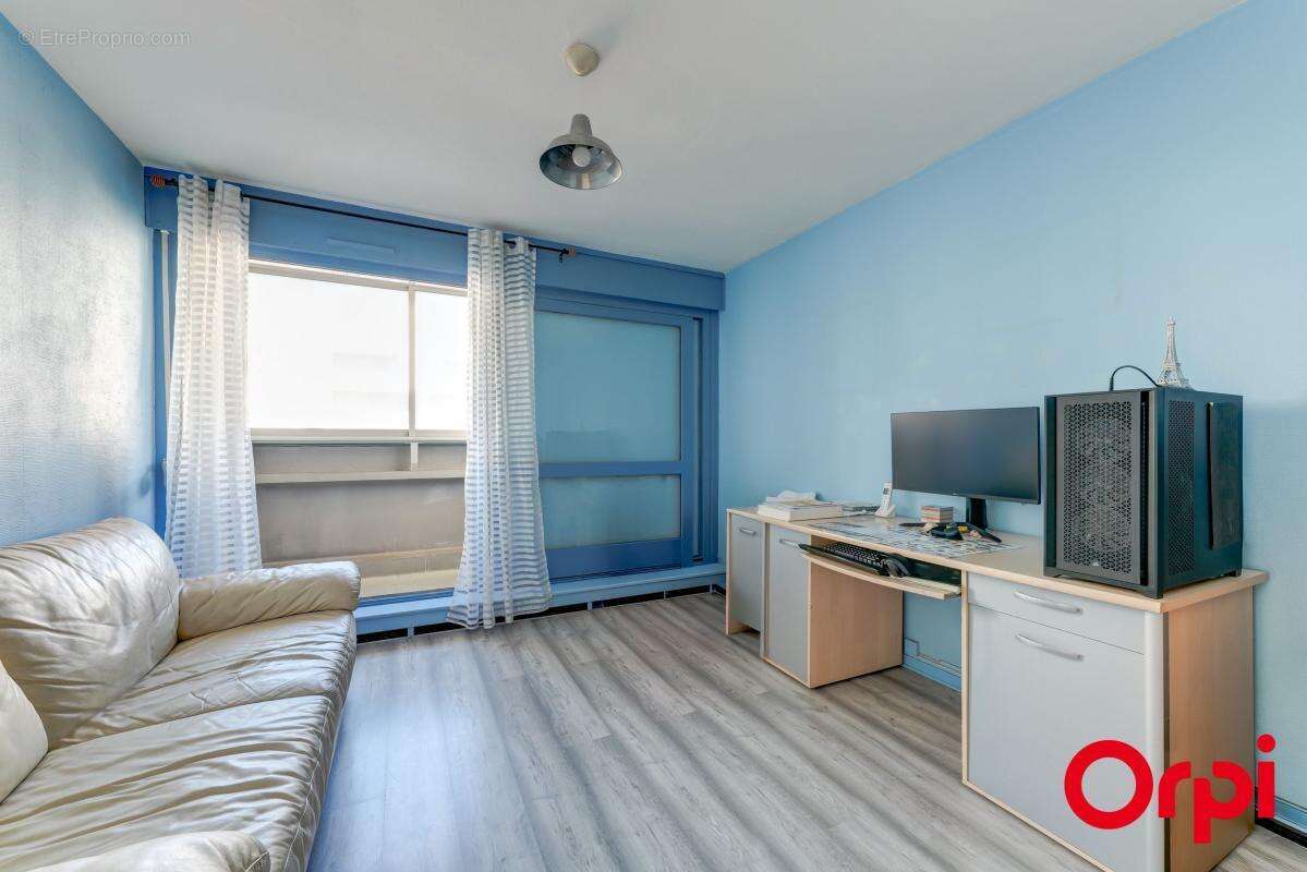 Appartement à RILLIEUX-LA-PAPE