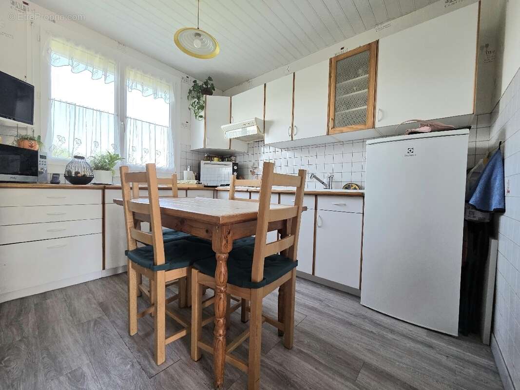 Maison à MARLY-LA-VILLE