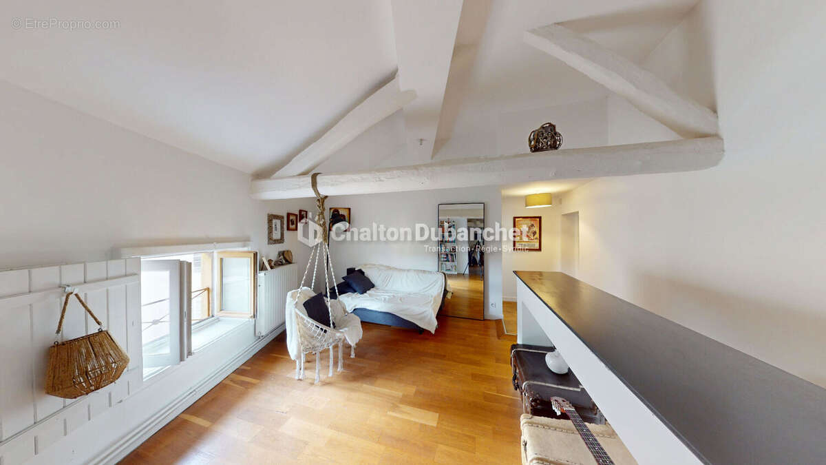 Appartement à CHARLIEU