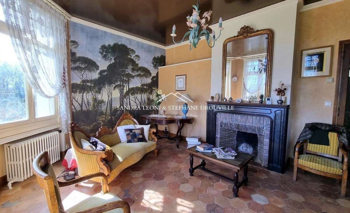 Maison à SAINT-PREST