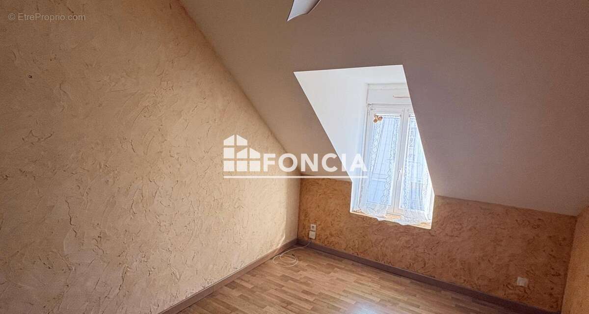 Maison à CONNERRE
