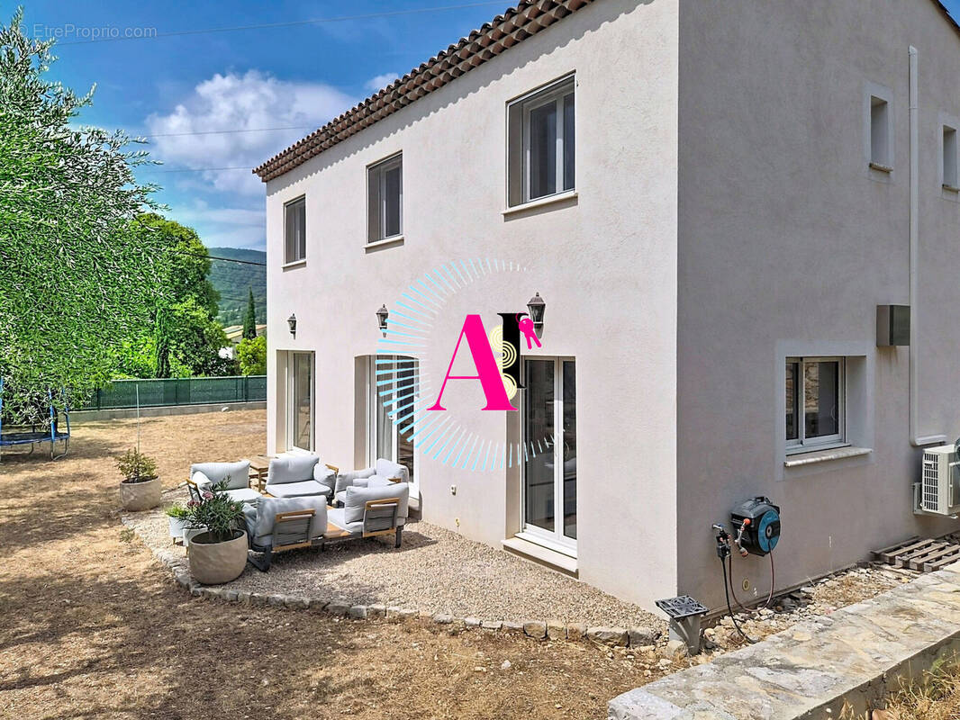 Maison à GRASSE