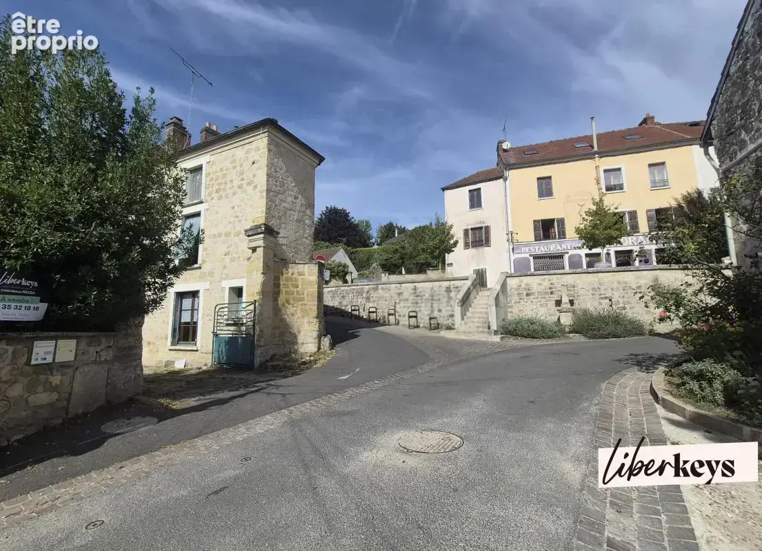 Maison à AUVERS-SUR-OISE