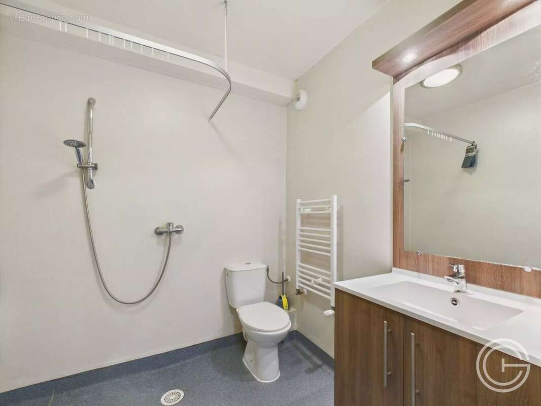 Studio  -  VENDU LOUE- Residence Etudiante - Valbonne - photo 3