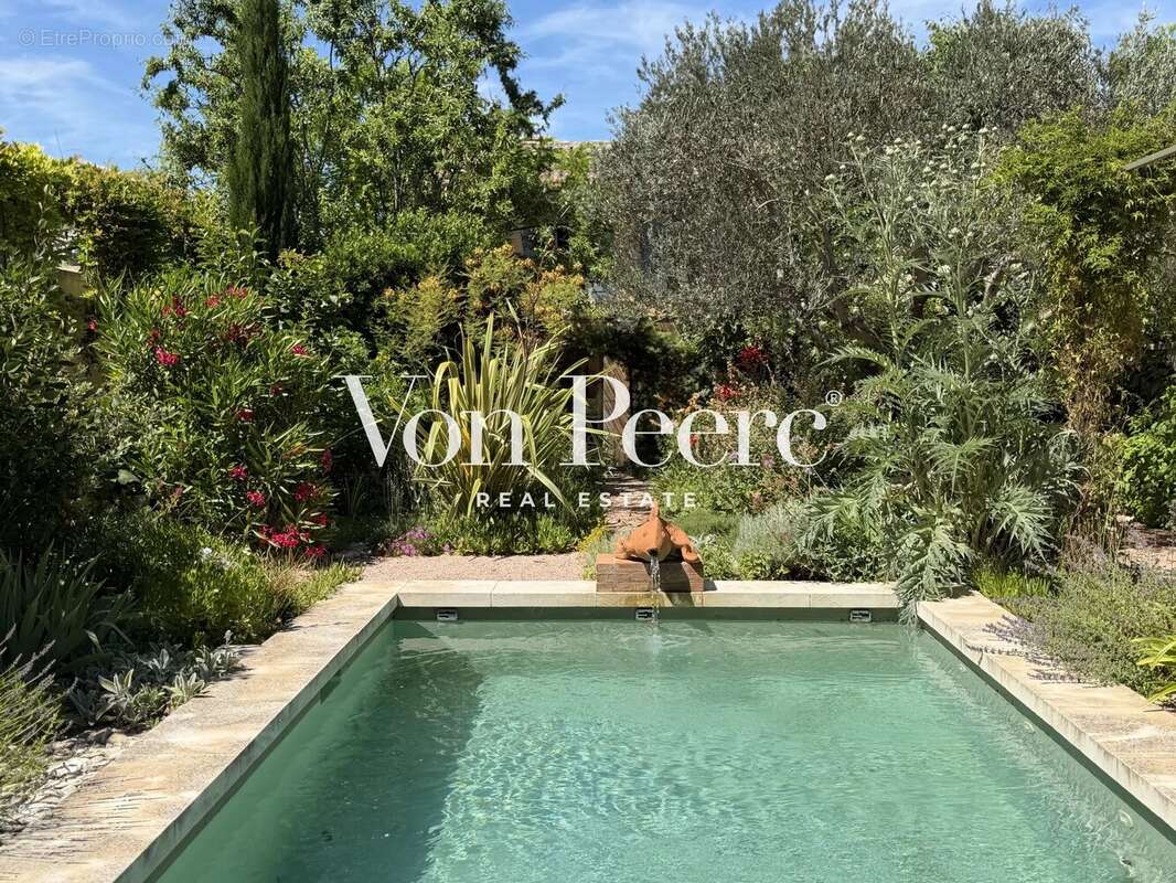 Maison à SAINT-REMY-DE-PROVENCE
