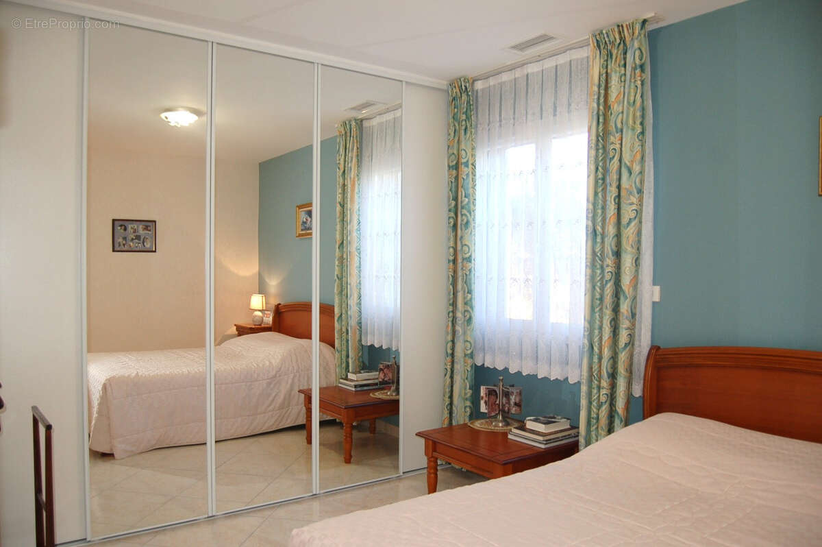 Maison à LEZIGNAN-CORBIERES