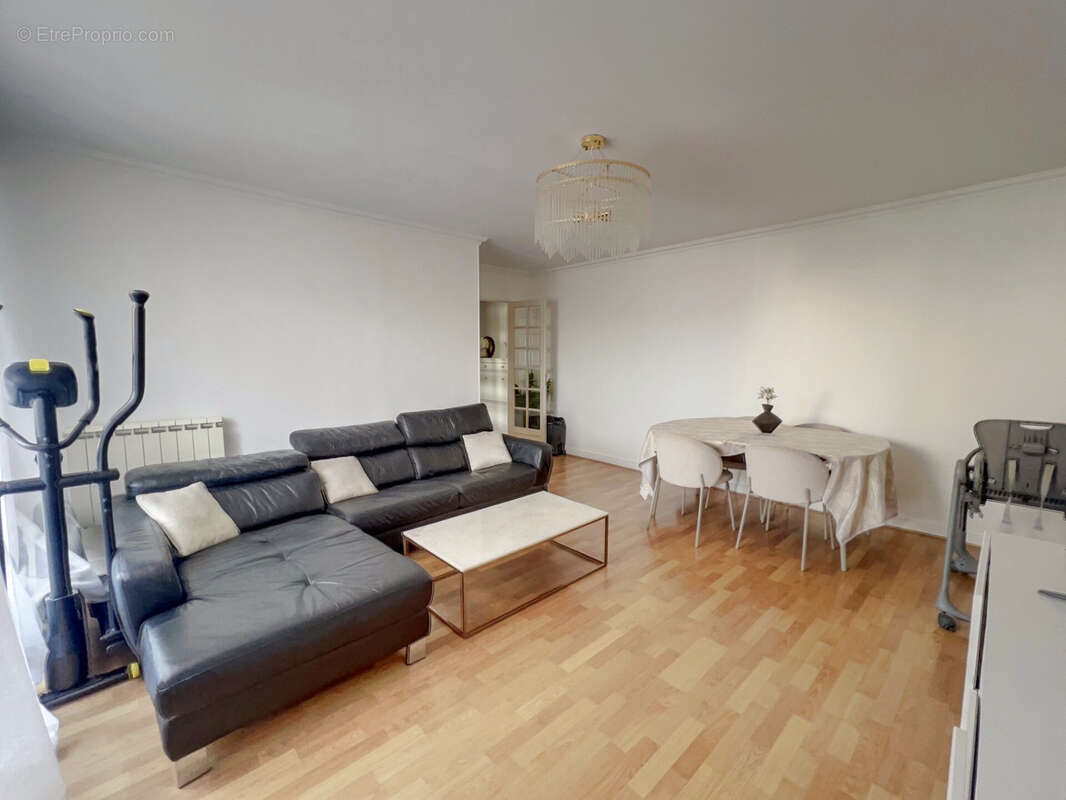 Appartement a vendre 3 pieces 68m2 - centre ville - photo 5