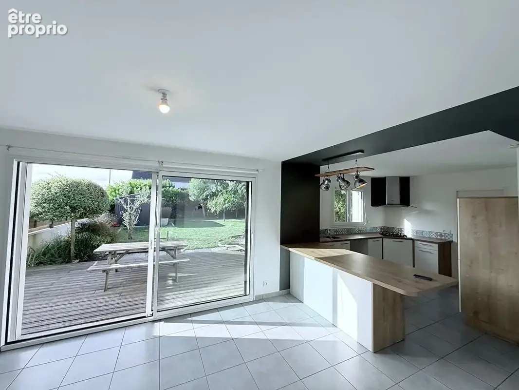 A vendre. Maison à Saint-Pol de Léon - photo 2