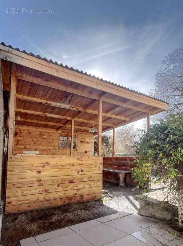 Maison à ESPALY-SAINT-MARCEL