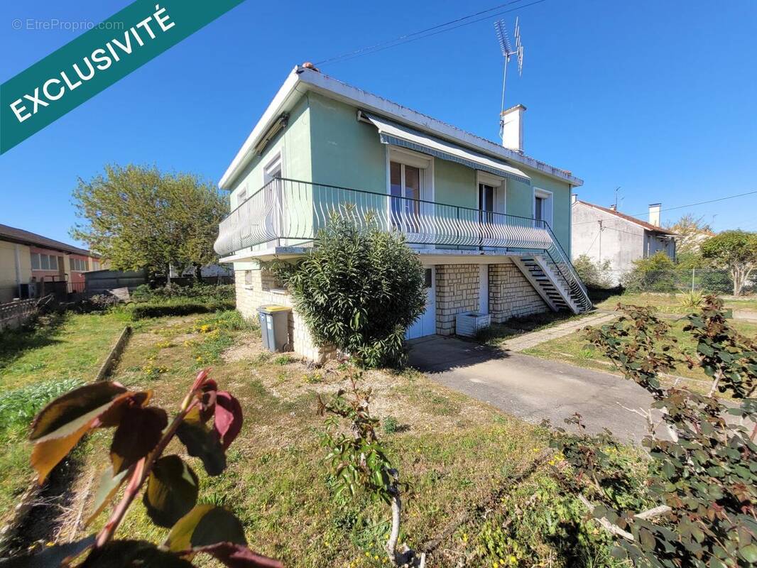 Photo 1 - Maison à CHASSENEUIL-DU-POITOU