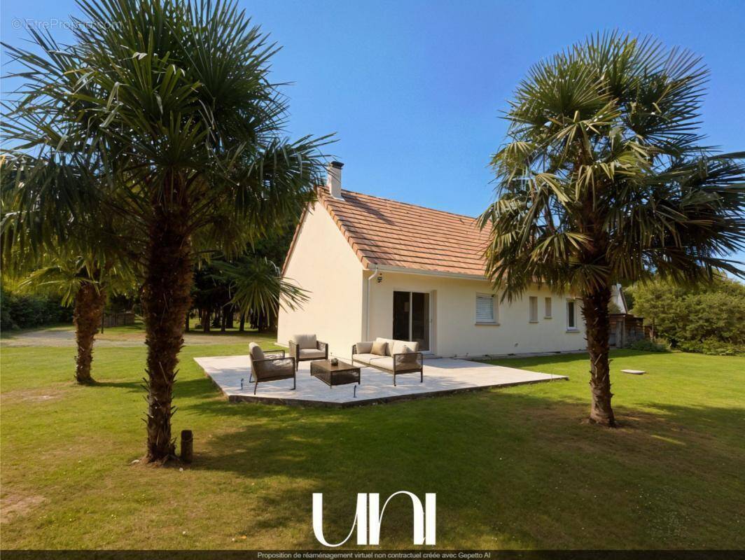 Maison à SAINT-CYR-DU-RONCERAY