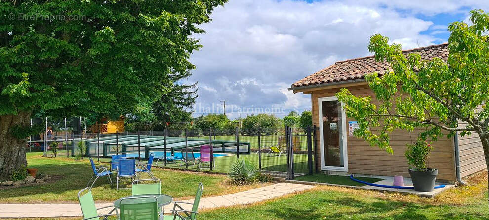 Propriété de caractère avec chambres d'hôtes et gîtes — au cœur d'un cadre verdoyant et bucolique - photo 5