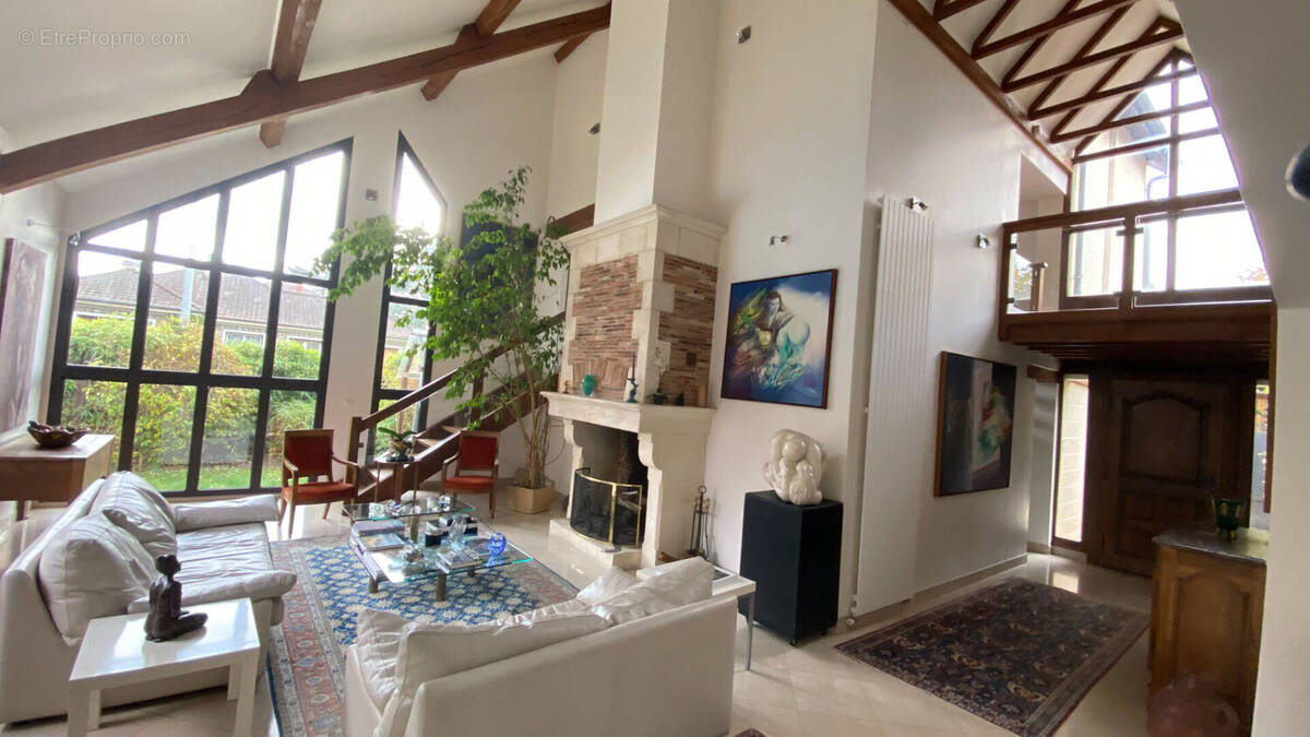 Maison à ENGHIEN-LES-BAINS