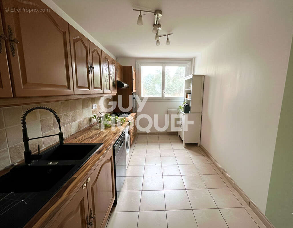 Appartement à OULLINS