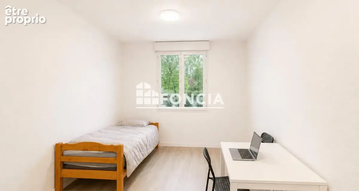 Talence Université – Studio rénové avec parking, vendu loué ! - photo 1