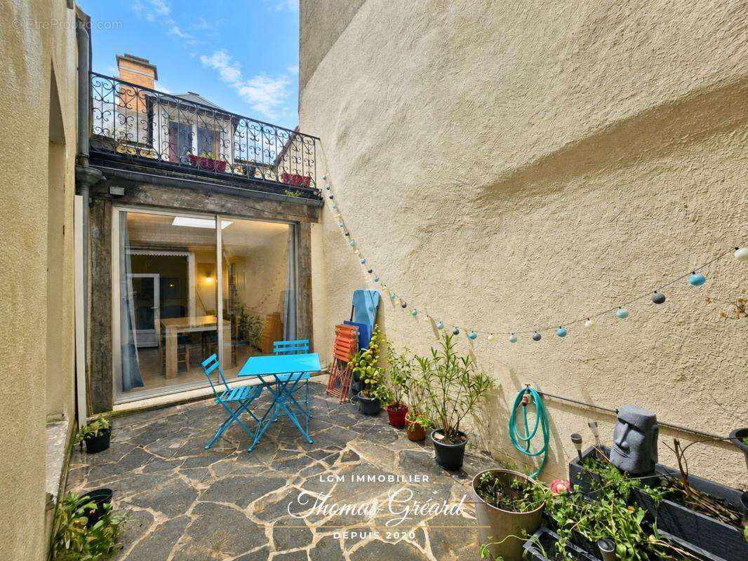 Maison ancienne 156 m² 4 chambres avec cour et balcon – Hyper centre Châteaudun - DPE en D - photo 12