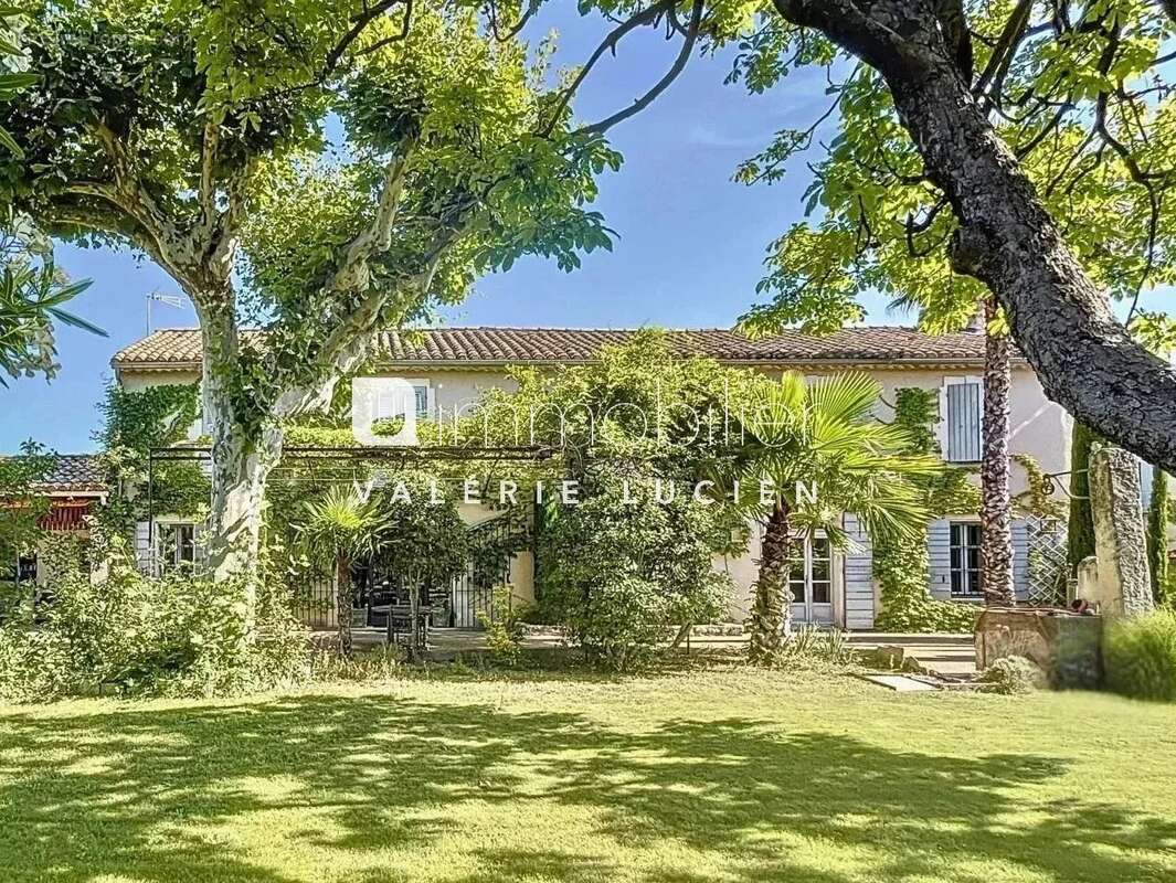 Maison à SAINT-REMY-DE-PROVENCE