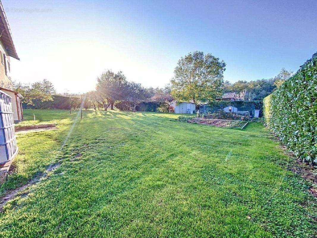 Maison à DONZY-LE-PERTUIS