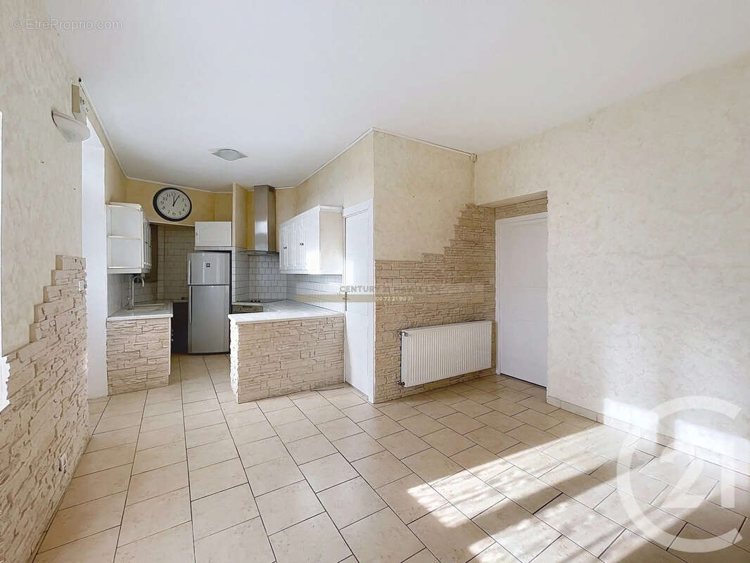 Appartement à GRIGNY