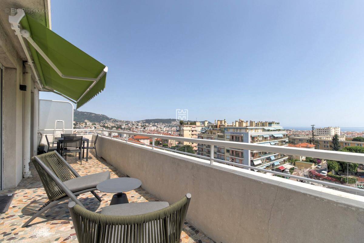 Appartement à NICE
