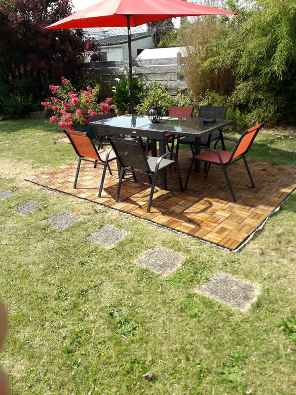 Maison à LE RELECQ-KERHUON